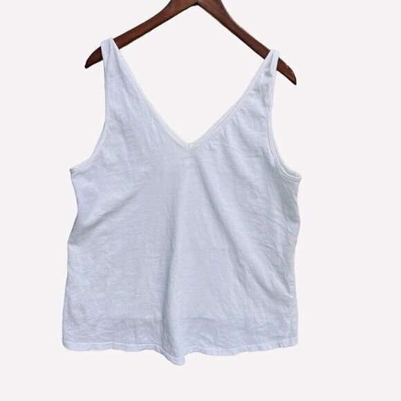 Sold  - Picture 2 of 7